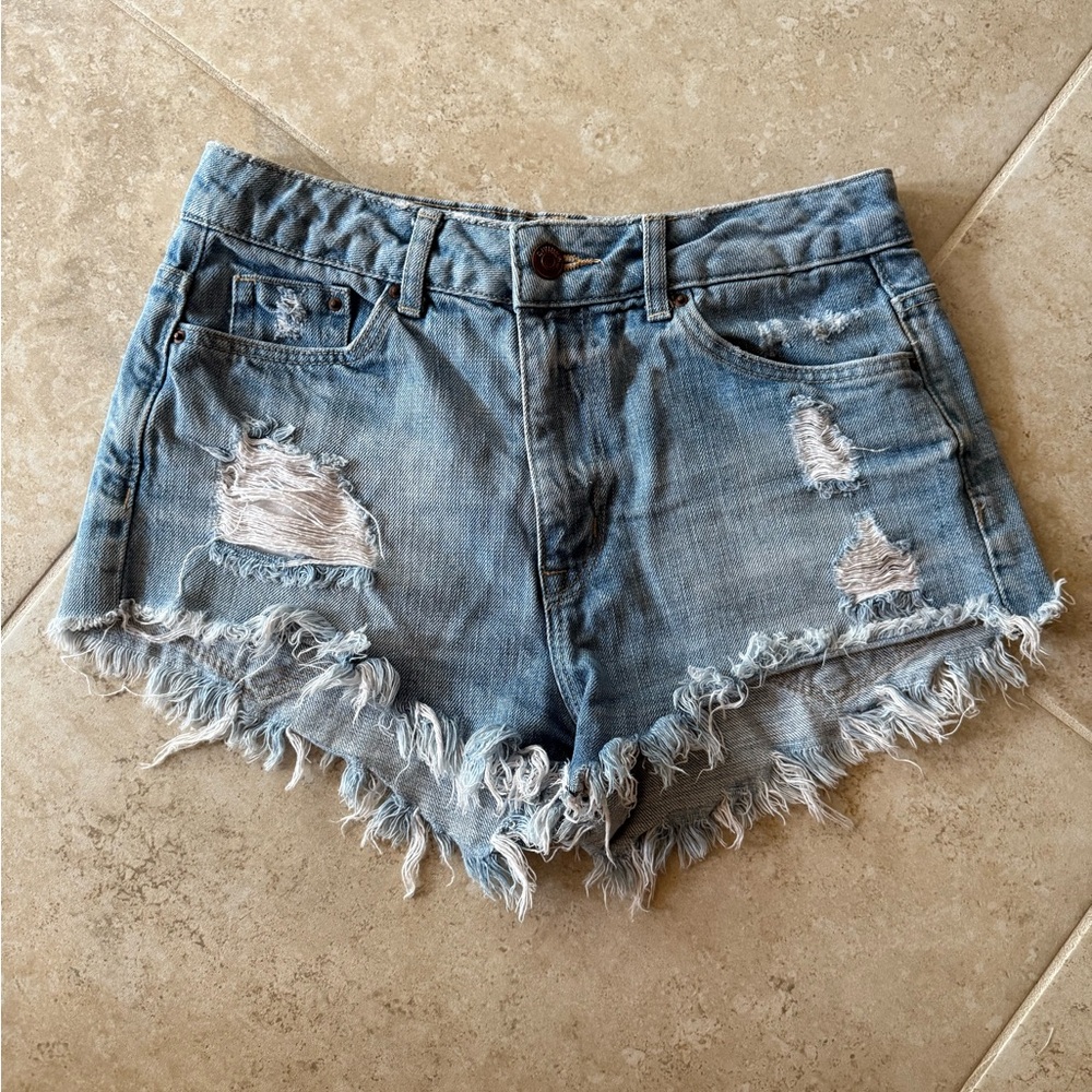 Distressed H&M Denim Blue Shorts